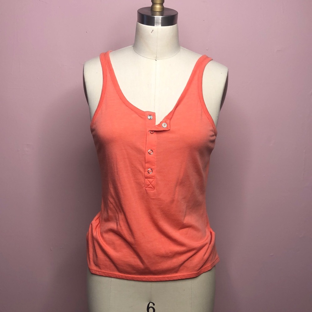 Chaser layered tank